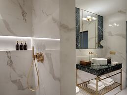 Stradom House, Autograph Collection