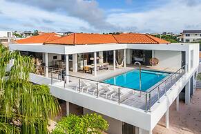 Luxurious Villa Coconut With Private Pool