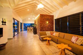 Luxurious Villa Coconut With Private Pool