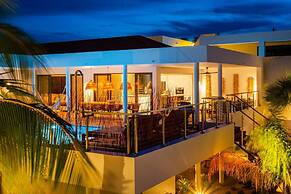 Luxurious Villa Flamingo With Private Pool