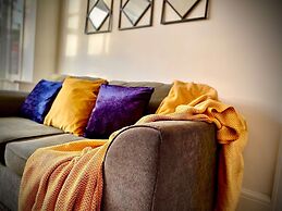 Family Modern 3 Bed Hot Tub House in Blackpool