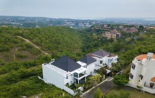 TJ White Villa 670m2 with Private Pool and Outstanding View by GLOBALS