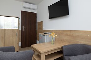 Villa Szamotulanka by Renters