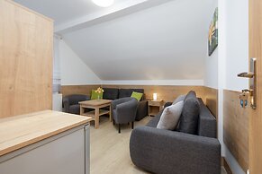 Villa Szamotulanka by Renters