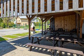 Villa Szamotulanka by Renters