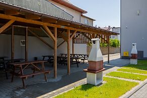 Villa Szamotulanka by Renters