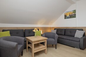 Villa Szamotulanka by Renters