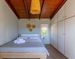 Luxury Garden Villa with Heated Pool