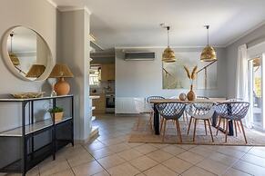 Luxury Garden Villa with Heated Pool