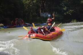 Whistling Woodzs Resort