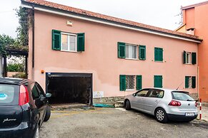 Executive Villa Sea View with Pool Available 14guests