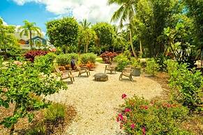 Baywatch Casa 3 Bedroom Home by RedAwning