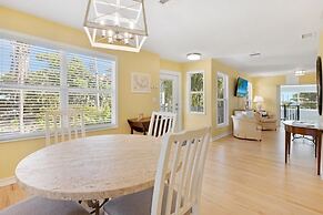 Murmond 5 Bedroom Home by RedAwning