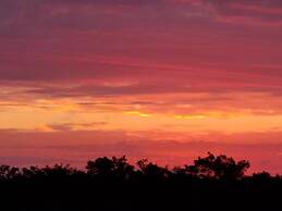 Holley House 4 Bedroom Home by RedAwning