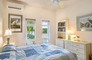 Little Current 3 Bedroom Home by RedAwning