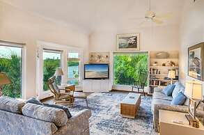 Little Current 3 Bedroom Home by RedAwning