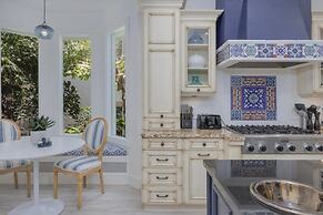 Il Paradiso Perduto 7 Bedroom Home by RedAwning