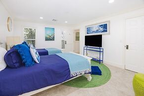 Il Paradiso Perduto 7 Bedroom Home by RedAwning