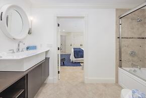 Il Paradiso Perduto 7 Bedroom Home by RedAwning