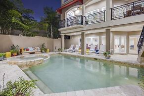 Il Paradiso Perduto 7 Bedroom Home by RedAwning