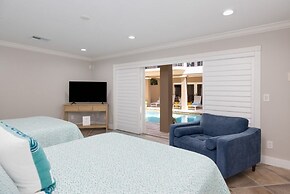 Il Paradiso Perduto 7 Bedroom Home by RedAwning