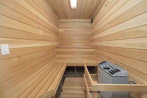 Il Paradiso Perduto 7 Bedroom Home by RedAwning