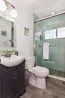 Osprey House 4 Bedroom Home by RedAwning