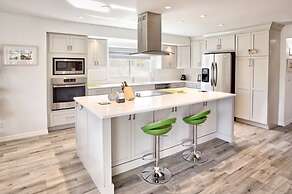 Osprey House 4 Bedroom Home by RedAwning