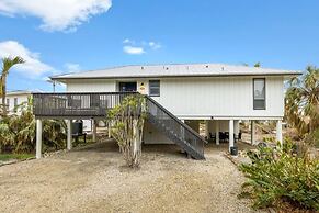 On A Whim 2 Bedroom Home by Redawning