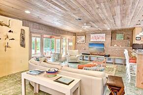 Baybarlyn 4 Bedroom Home by RedAwning