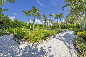 Aloha Baby- 5 Bedroom Luxury Pool Home! 5 Home by RedAwning
