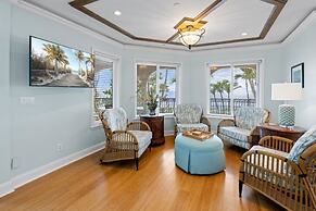 Aloha Baby- 5 Bedroom Luxury Pool Home! 5 Home by RedAwning