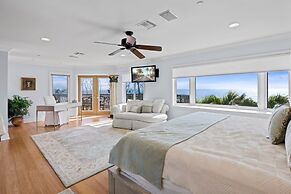 Aloha Baby- 5 Bedroom Luxury Pool Home! 5 Home by RedAwning