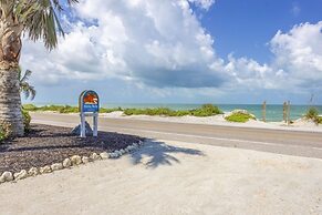 Aloha Baby- 5 Bedroom Luxury Pool Home! 5 Home by RedAwning