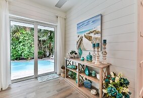 Coral Cottage 4 Bedroom Home by Redawning