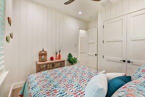 Coral Cottage 4 Bedroom Home by Redawning