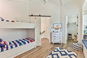 Coral Cottage 4 Bedroom Home by Redawning