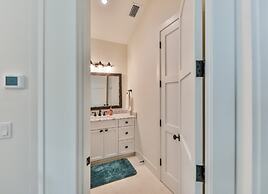 Coral Cottage 4 Bedroom Home by Redawning