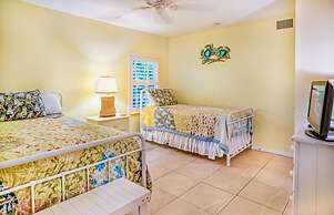 Bird Of Paradise 4 Bedroom Home by RedAwning