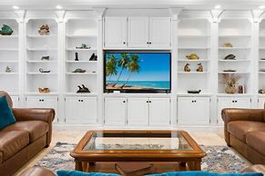 Villa Del Mar 5 Bedroom Home by RedAwning