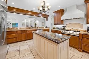 Villa Del Mar 5 Bedroom Home by RedAwning