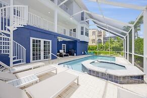 Bella Vita 5 Bedroom Home by RedAwning