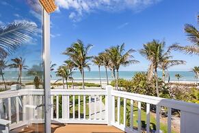 Captiva Grace 5 Bedroom Home by RedAwning