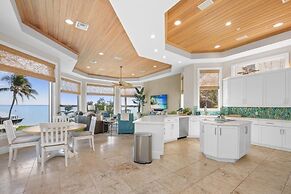 Captiva Grace 5 Bedroom Home by RedAwning