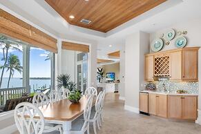 Captiva Grace 5 Bedroom Home by RedAwning