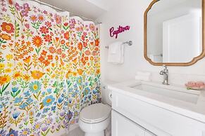 11431 Dickey Lane-kaztiva 3 Bedroom Home by RedAwning