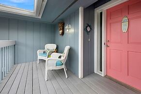 11431 Dickey Lane-kaztiva 3 Bedroom Home by RedAwning