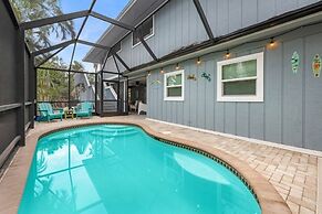 11431 Dickey Lane-kaztiva 3 Bedroom Home by RedAwning