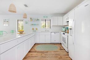 11431 Dickey Lane-kaztiva 3 Bedroom Home by RedAwning