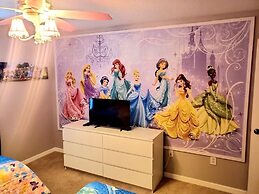 Mickey's Magical Kingdom 4 Bedroom Townhouse by RedAwning